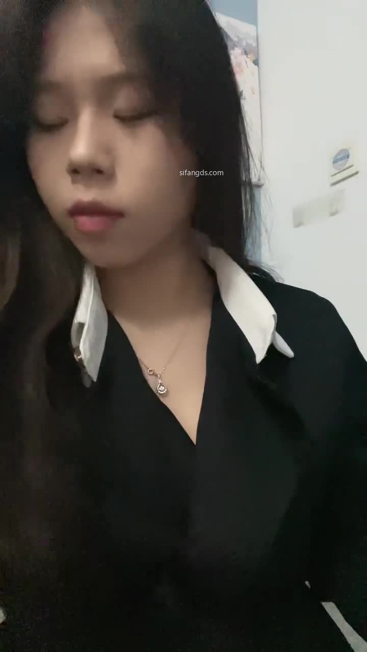 #小娇柒 #水煮鱼 #精选黄播 #反差 #宿舍 #自慰