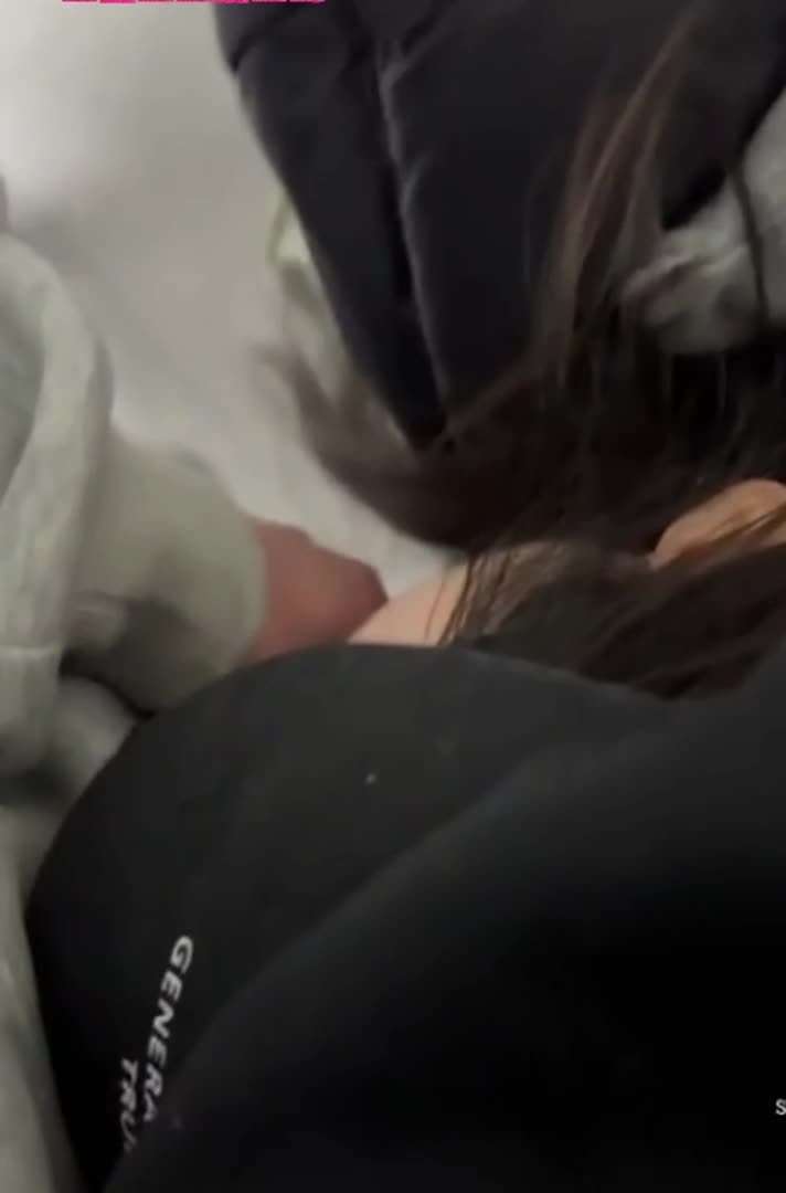 某某门事件】第453弹 推特博主一杆钢枪新作惊现抖音网 阿凡琦 衣服和呻吟声被各路网友实锤