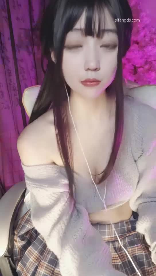 #萝莉小羊 #萝莉 #二次元 #裸舞
