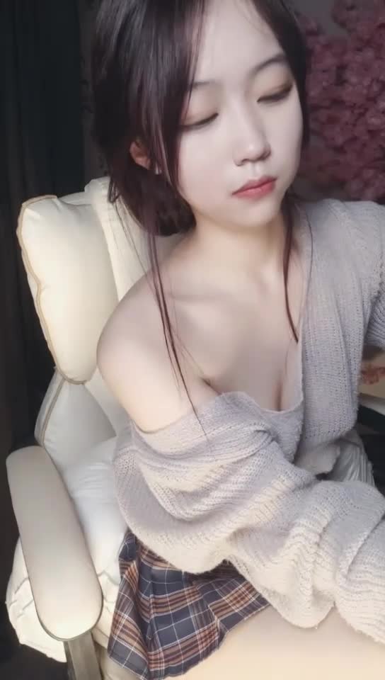 #萝莉小羊 #萝莉 #二次元 #裸舞
