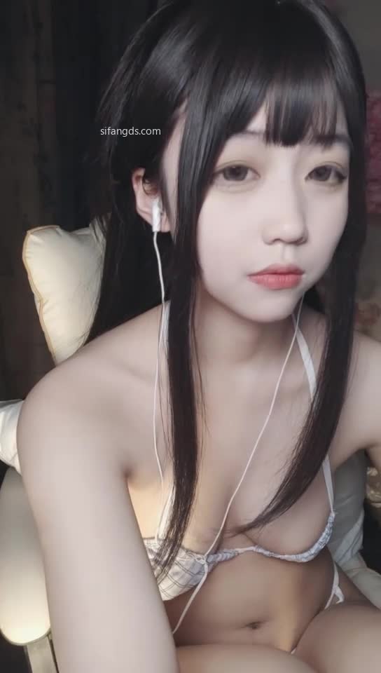 #萝莉小羊 #萝莉 #二次元 #裸舞