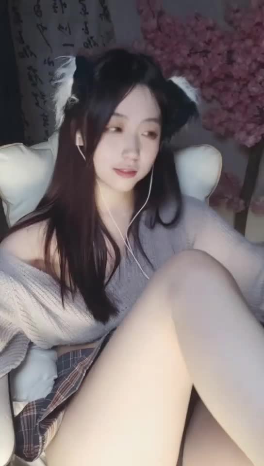 #萝莉小羊 #萝莉 #二次元 #裸舞
