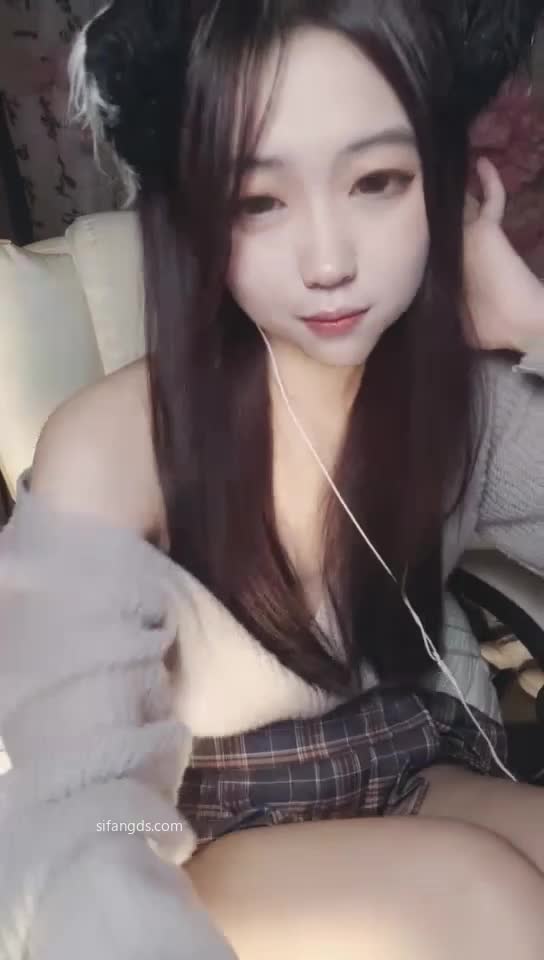 #萝莉小羊 #萝莉 #二次元 #裸舞