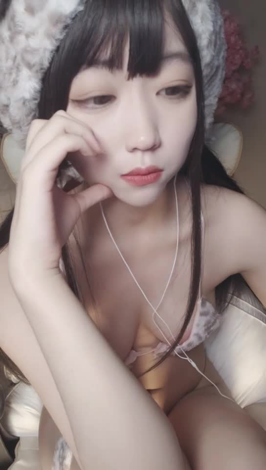 #萝莉小羊 #萝莉 #二次元 #裸舞