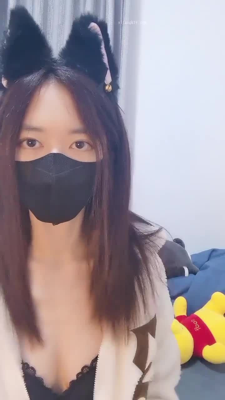 【#奥特曼】新人！清纯女神！超级漂亮~扣穴自慰！爽到高潮~~！~-~人瘦胸大，身材真是棒，强烈推荐！