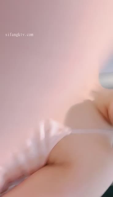 #新人！校花女神~极品美臀~ #小笨蛋 扣到流白浆~狂撸~！
