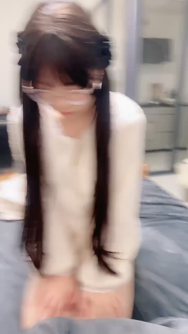 精神小妹直播大秀超超级合集3又是羡慕精神小伙的3天️️️#精神小妹 #学生 #纹身我要去给精神小伙当马仔了 可以轮到吗 我去推屁股也行啊
