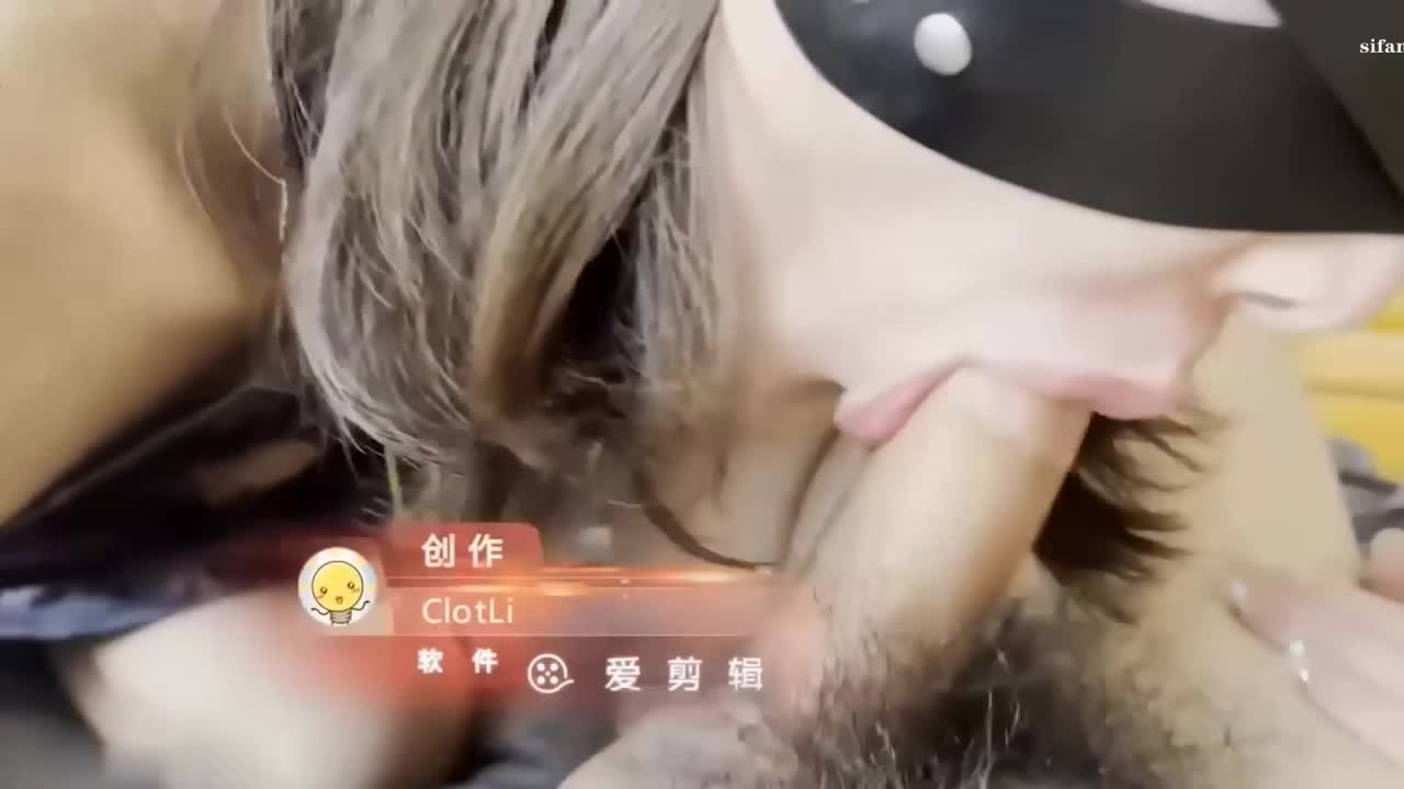 #D先生和C小姐 无情打桩机狂操开档肉丝旗袍肉便器，啪啪声不绝于耳，彻底臣服于快感