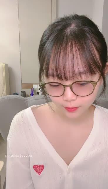 #新人！校花女神~极品美臀~ #小笨蛋 扣到流白浆~狂撸~！