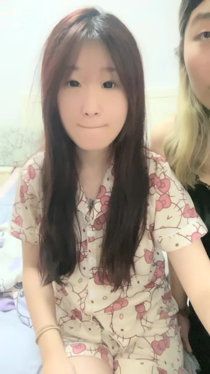 精神小妹直播大秀超超级合集8又是羡慕精神小伙的8天️️️#精神小妹 #符文法师 #纹身我要去给精神小伙当马仔了 可以轮到吗 我去推屁股也行啊