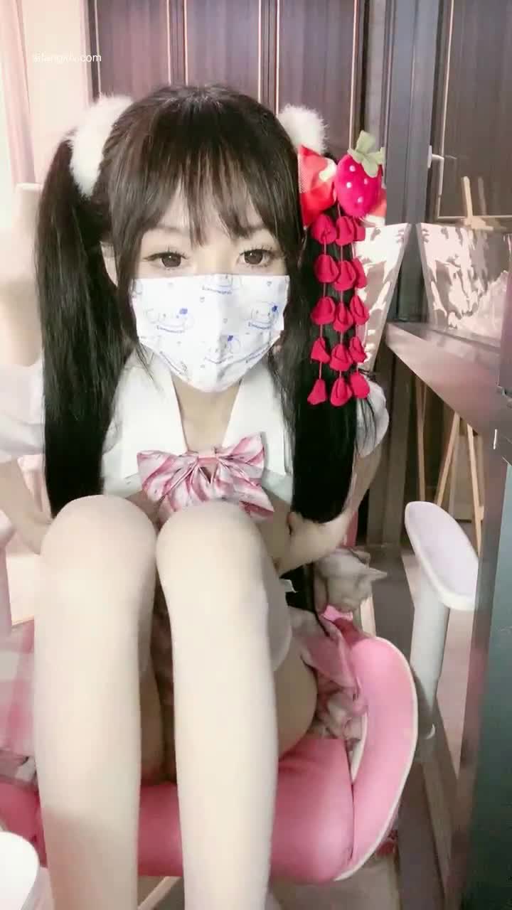 #黎酱不爱吃青菜 #萝莉 #粉嫩 #自慰