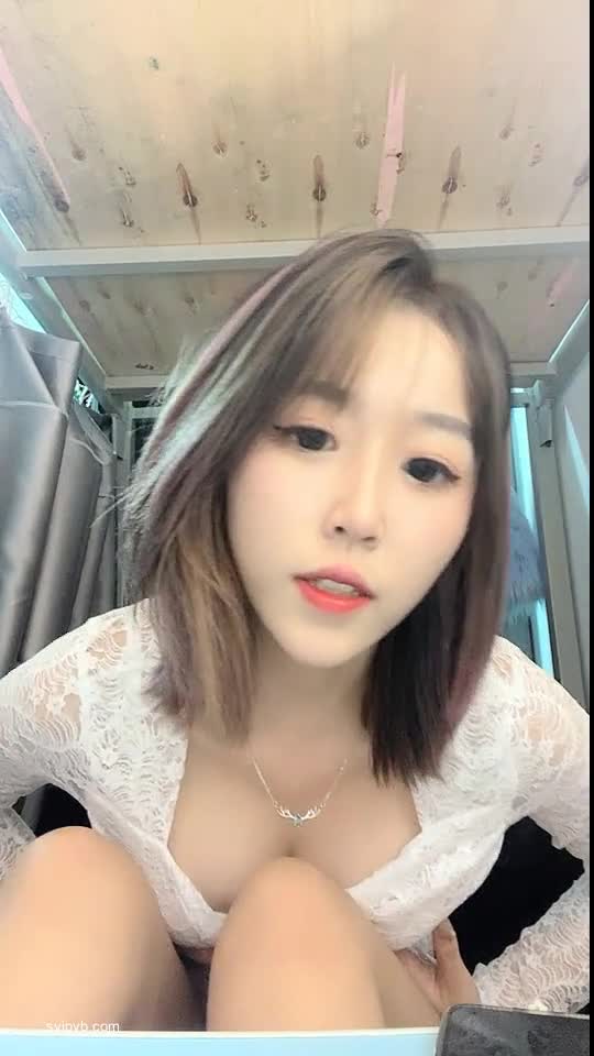 #一叶页 #甜甜也辣 #清纯 #女大 #宿舍