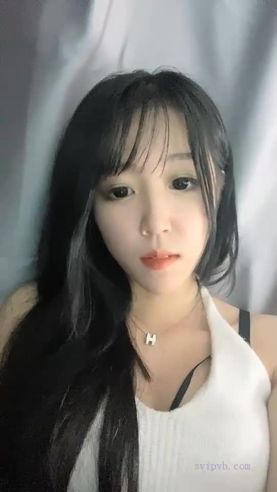 #一叶页 #甜甜也辣 #清纯 #女大 #宿舍