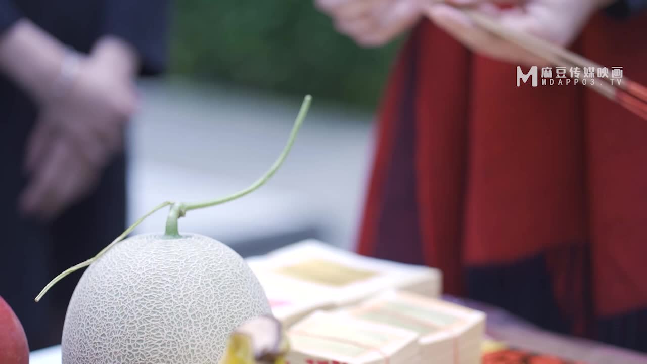#新春贺岁 #AV #国产 搞点春节题材的片子给大家！大家新年快乐！进群看全集进群点我过年更新不易欢迎大家进群！超高速梯子价格实惠！机场点我！！