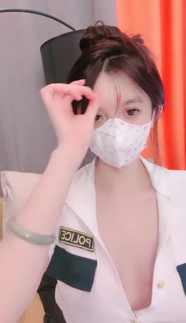 #空白名 顶级大奶尤物 G奶挑逗~ 紧身包臀~骚舞自慰~掰穴~逼超级粉~道具抽插 柔逼害我肾上腺素狂飙!