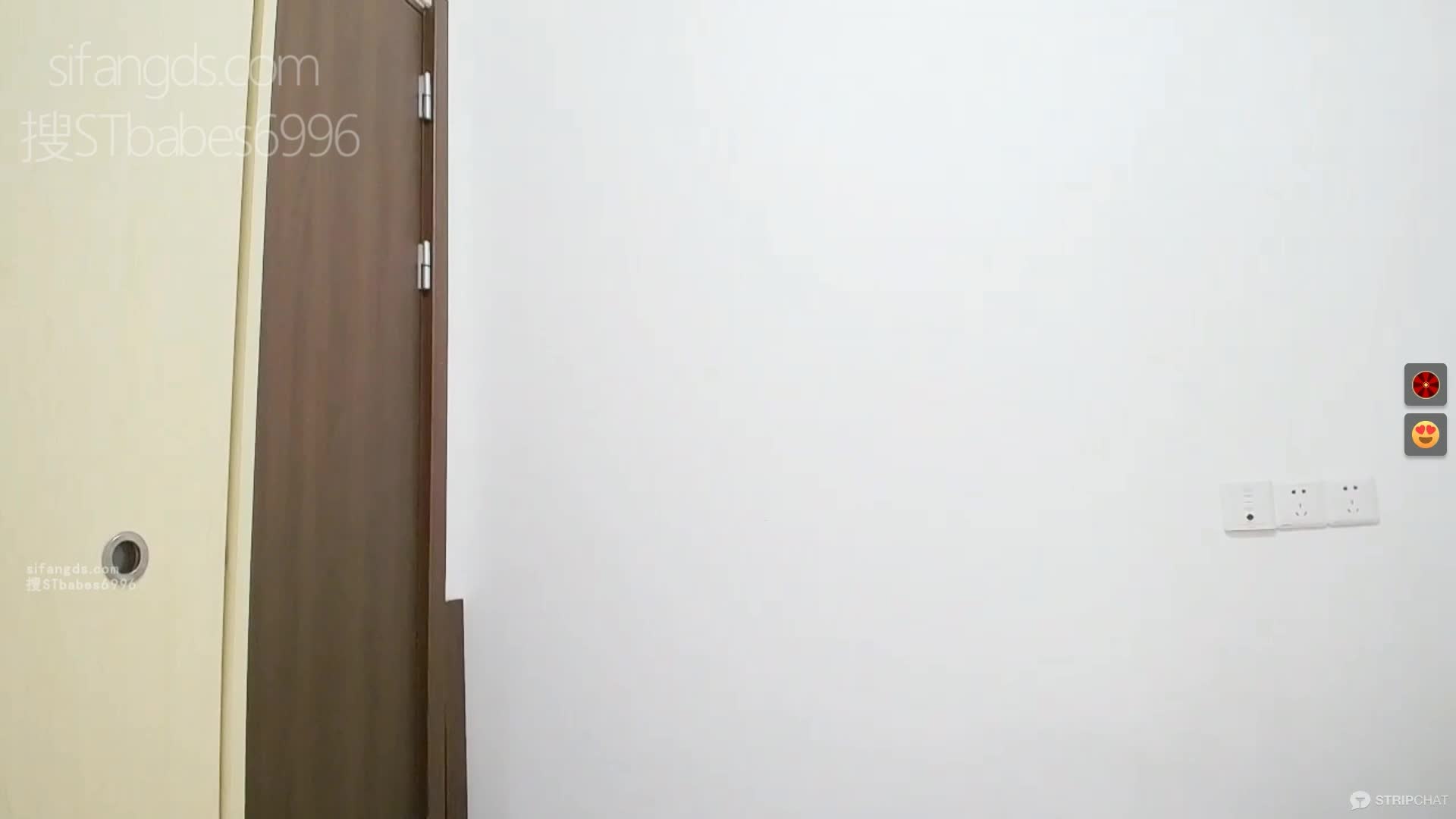 #sabrina_hk 超反差 极品美少女，典型白瘦幼，直接一次性脱光，好粉好美