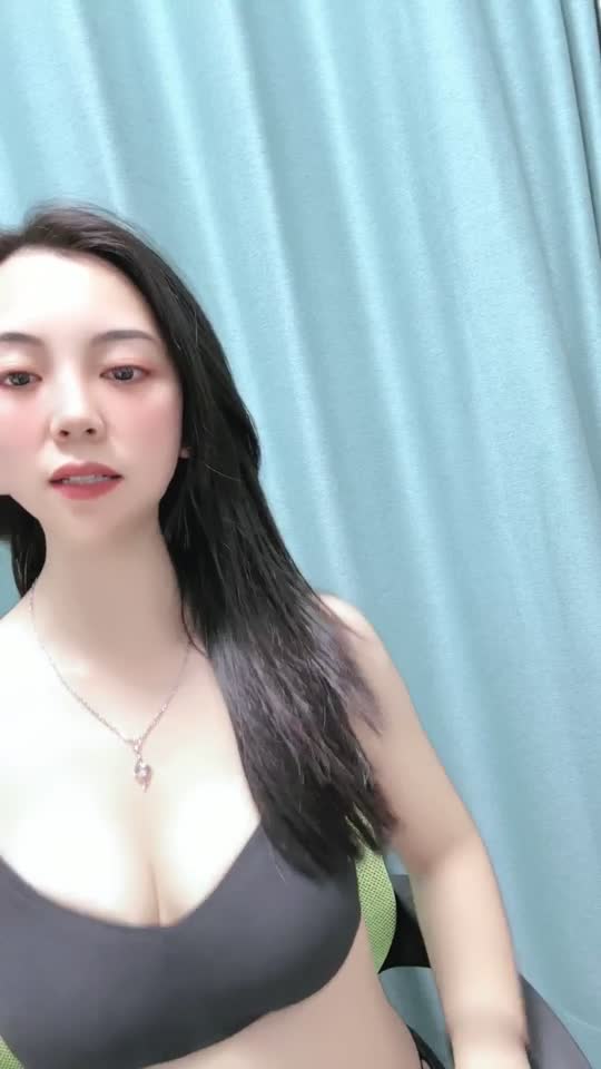 #梦中情娜 气质型美女 白皙皮肤 毛毛很性感 逼逼也很嫩 奥妙身材 自慰大秀视频福利