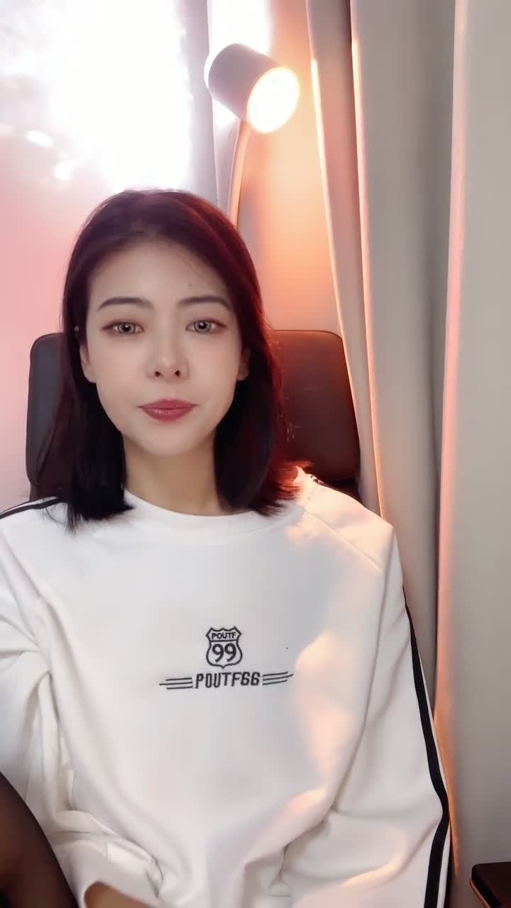 #是蛋蛋呀 刚下海就开操 模特身材~拉尿️无套啪啪！