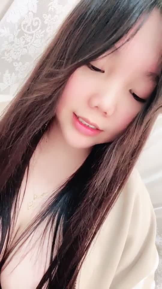哇靠~超级大奶萝莉 #欣悦想被爱 道具自慰~童颜巨乳超顶