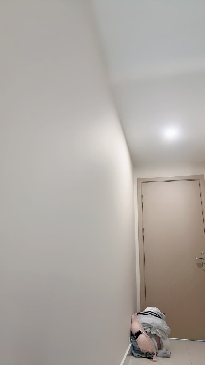 #霸气白骨精 第三弹 极品御姐白嫩巨乳粉奶罩黑丝蜜桃臀跳弹塞逼淫水直流