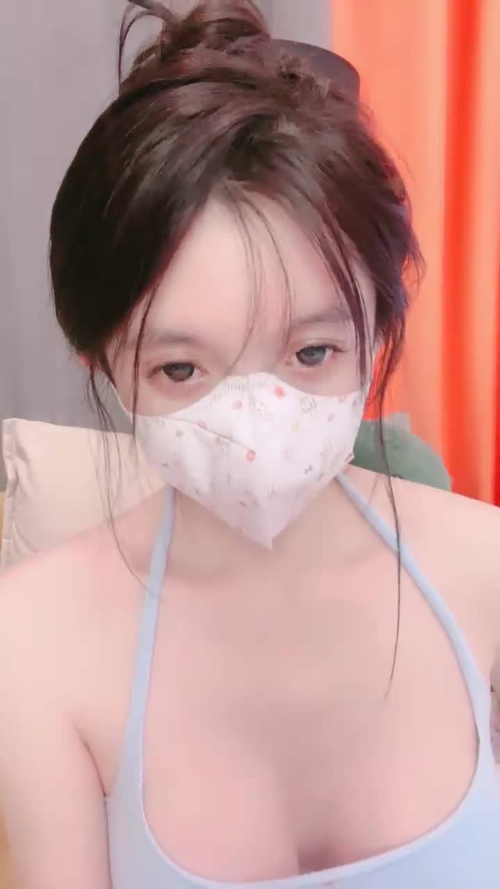 #空白名 顶级大奶尤物 G奶挑逗~ 紧身包臀~骚舞自慰~掰穴~逼超级粉~道具抽插 柔逼害我肾上腺素狂飙!