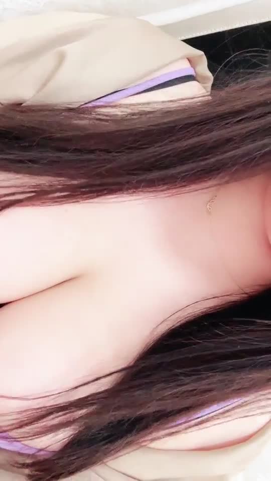 哇靠~超级大奶萝莉 #欣悦想被爱 道具自慰~童颜巨乳超顶