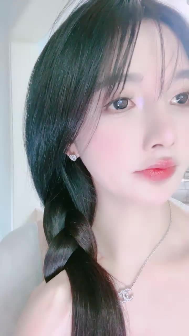 #空白名 顶级大奶尤物 G奶挑逗~ 紧身包臀~骚舞自慰~掰穴~逼超级粉~道具抽插 柔逼害我肾上腺素狂飙!