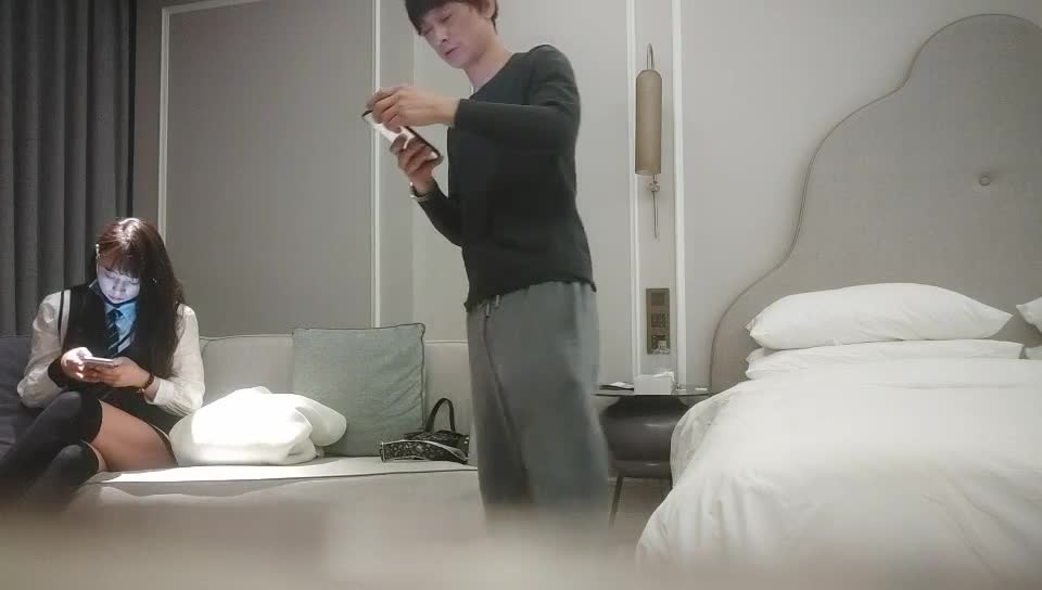 #利哥探花 01-24 大胸御姐今夜来相伴--这应该是利哥最后一战了，详情在后面自己看吧，点此查看更多