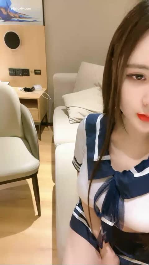 绝对的女神范 大胸【是微微吖】气质加美貌于一身被艹了点此查看更多
