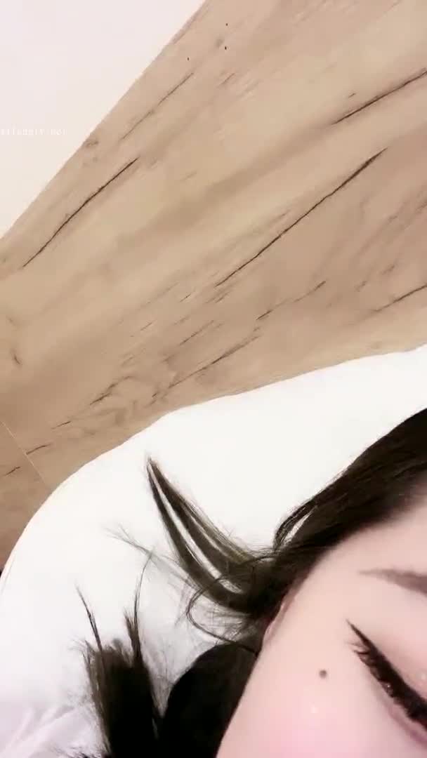 童颜巨乳小美女 #xxxi 球一样大的奶子 阴毛旺盛道具自慰速游VPN跑满千兆只做最快