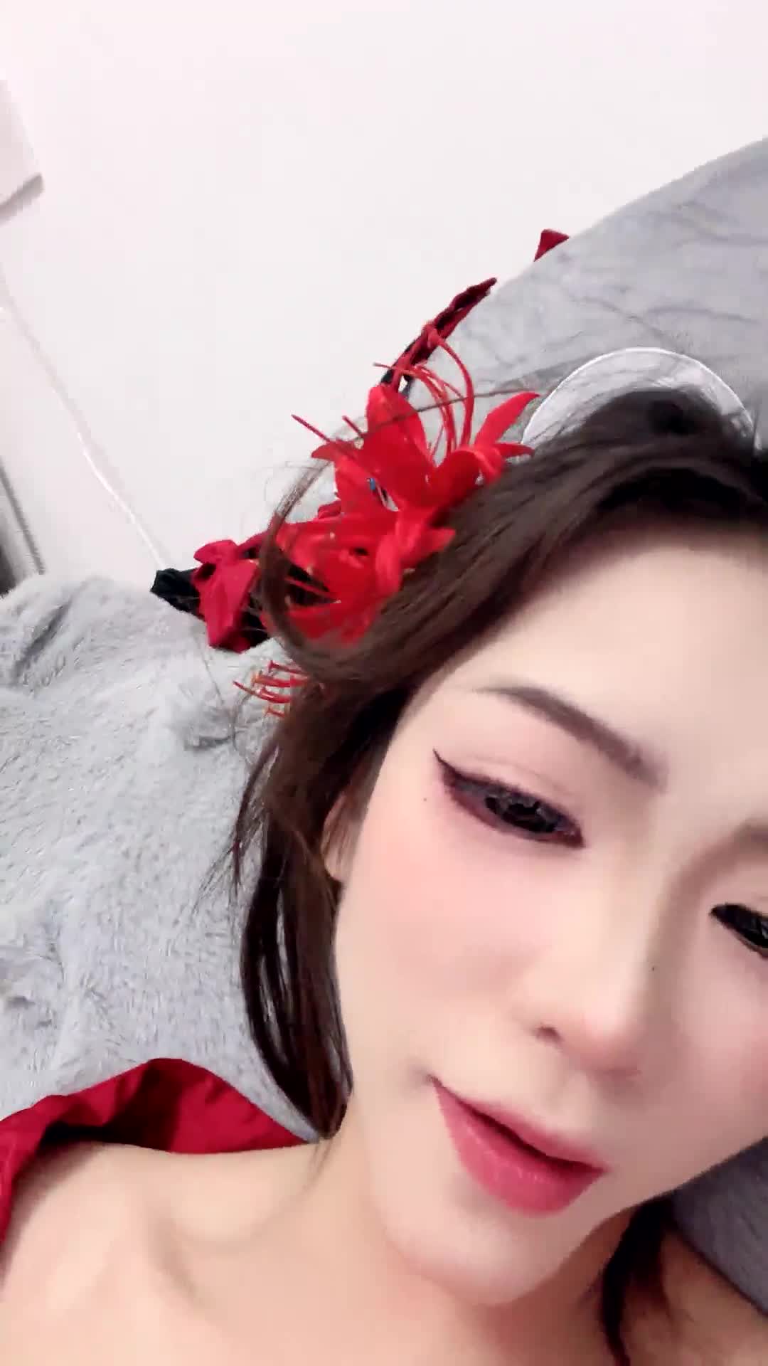 #冯宝宝 蜜桃电臀 女神归来！巨骚~道具自慰疯狂喷喷喷！