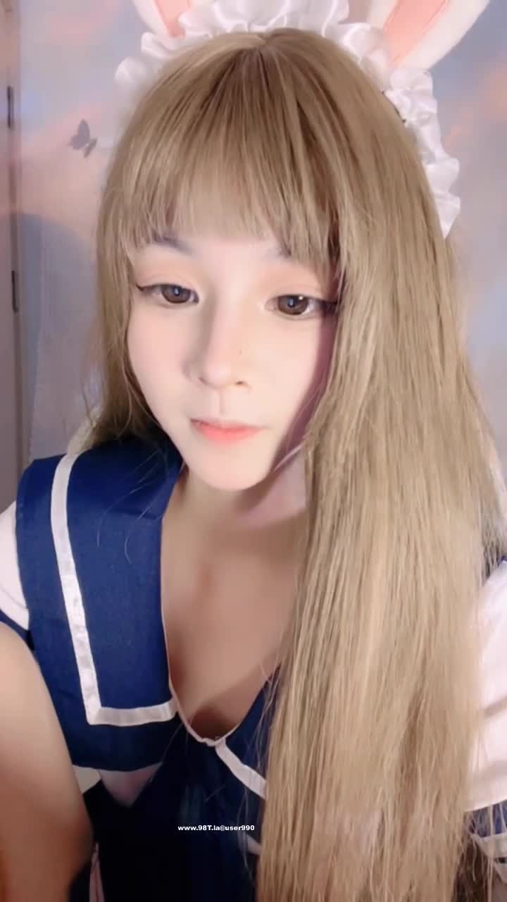 #小欲兔 青春无敌 清纯反差萝莉 道具自慰呻吟 舞蹈诱惑