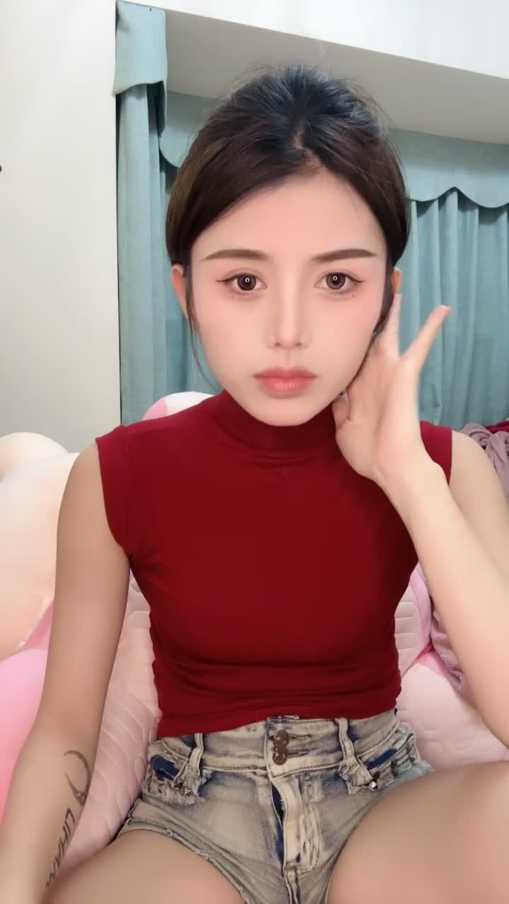 #乖乖宝贝 极品榨精女神~超级漂亮