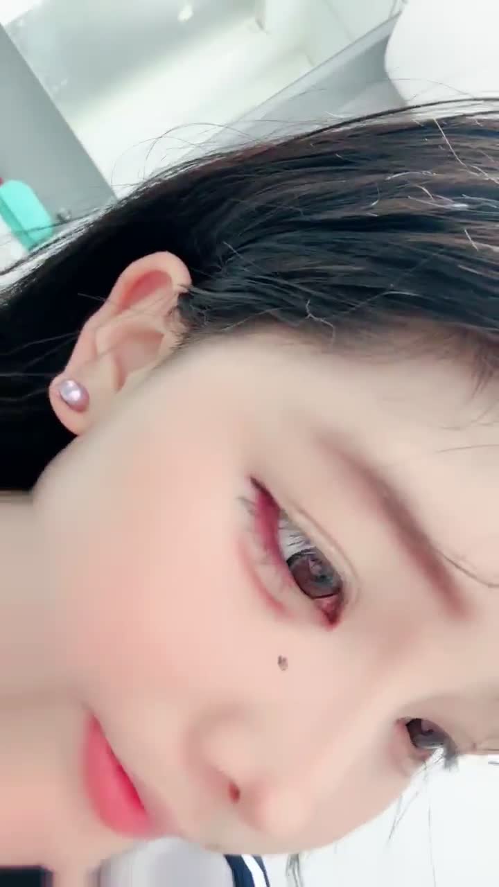 #取悦 重磅！顶级校花来了！美到炸~包射~