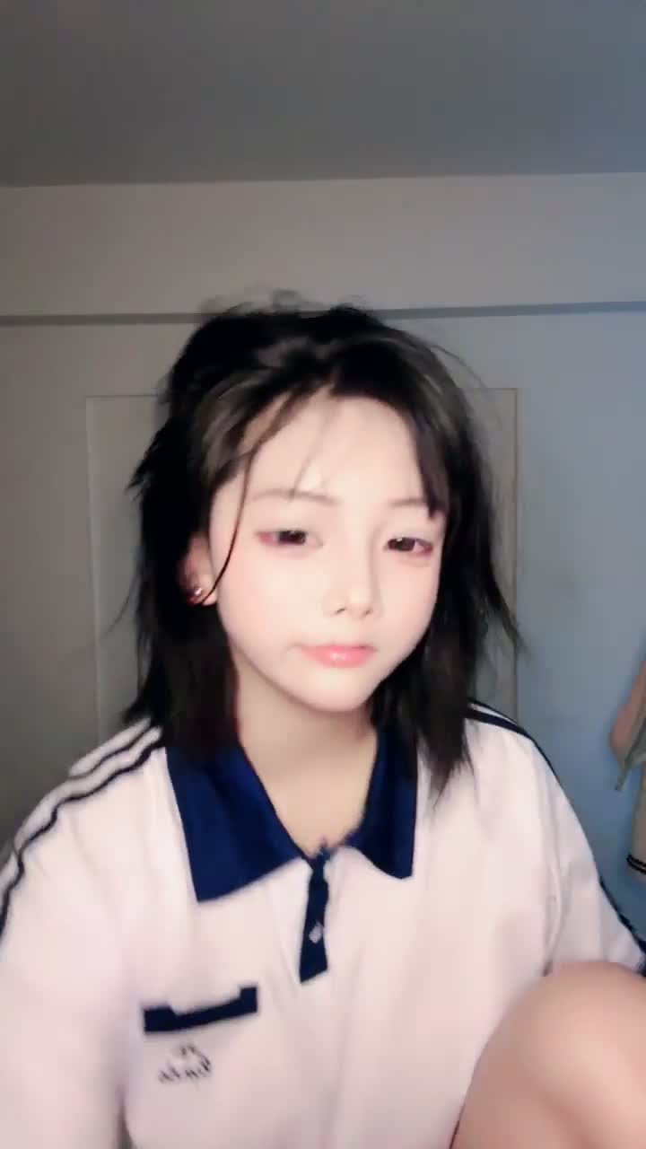 #取悦 重磅！顶级校花来了！美到炸~包射~