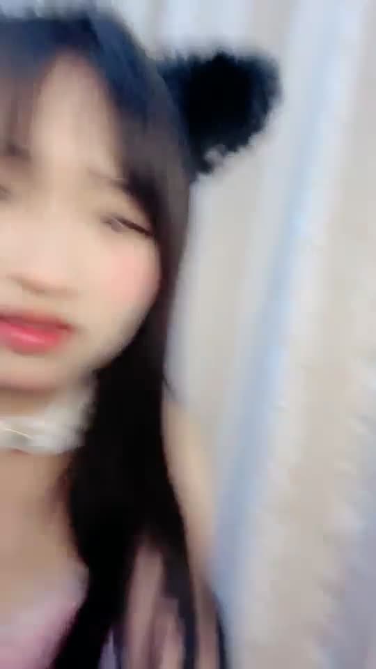 #18岁小萝莉 18豆宝!舞蹈学妹 首次被干 道具 狂射一身!