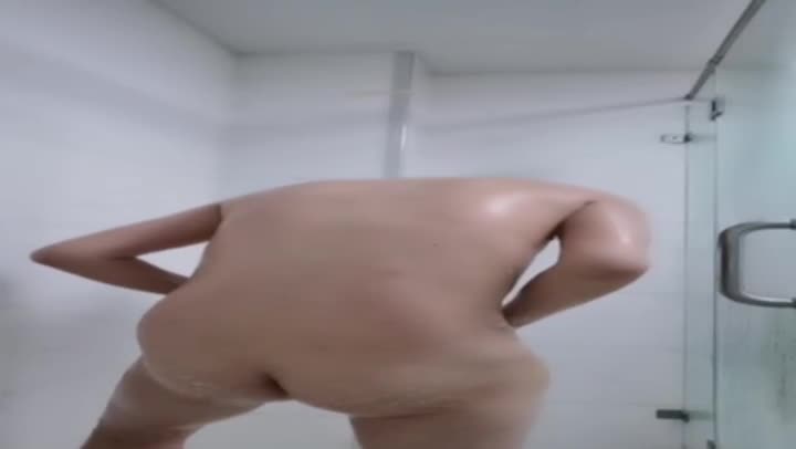 #御姐 #自拍 #直播极品御姐主播浴室直播，翘臀大奶，自慰多毛穴