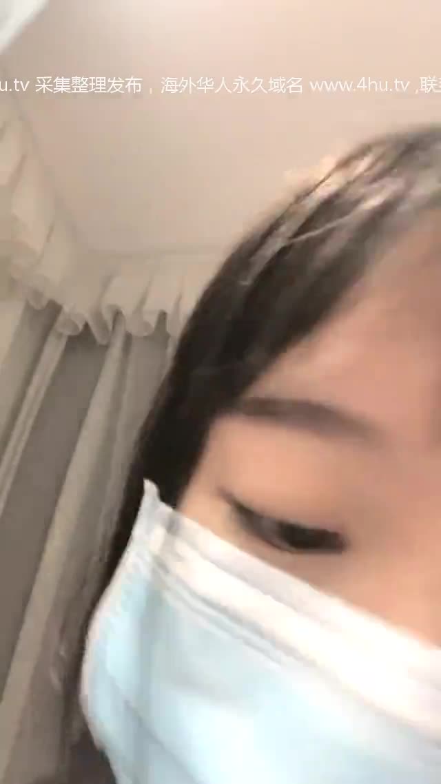 #学生妹 #主播 #自拍 #自慰学妹主播寝室里自拍自慰，身材完美震动棒插穴，近距离观看美鲍诱惑狼友刷礼物