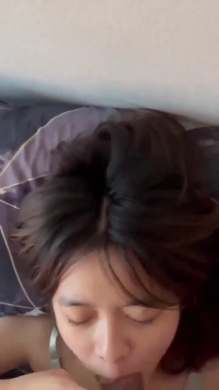 约啪反差高中生嫩妹被操的不要不要的偷拍自拍 素人 第一视角