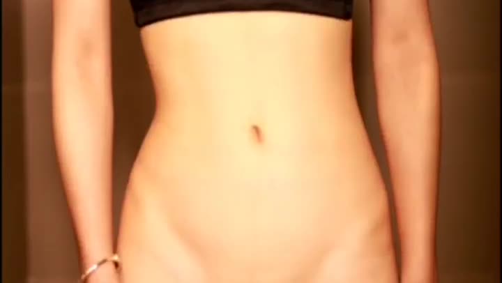 #自拍 #自慰 #少妇极品模特少妇自拍情趣内衣写真，最后自慰。模特的身材真极品看的流口水