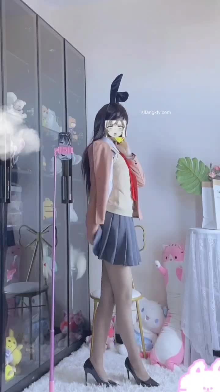 ️青春无敌️抖音风极品推特网红嫩妹【小仙云儿】十月高价定制裸舞️翘臀大长腿各种制服小可爱#推特福利