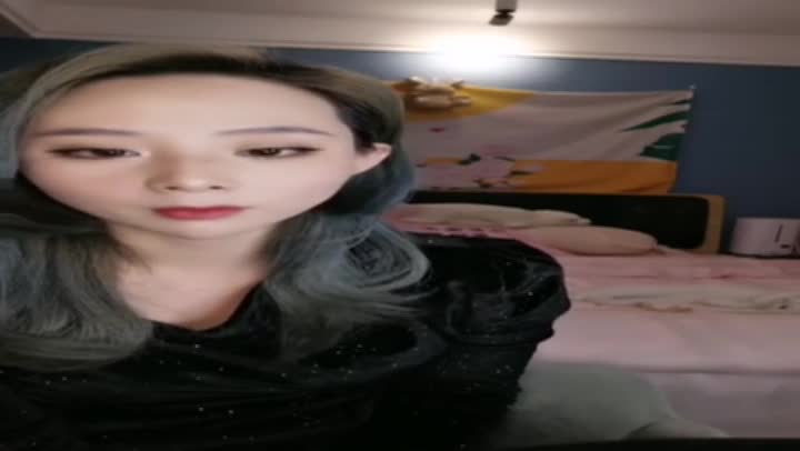 网红 #直播 #自慰 #自拍网红美女直播自慰，无毛粉鲍近距离特写诱惑（2）