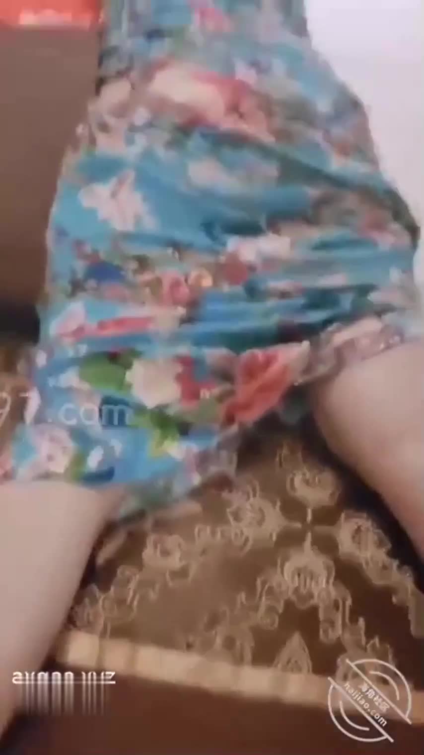 母子乱伦玩偶少年高考完母子宾馆乱伦实拍视频被无聊有心人威胁了乱伦 熟女 69