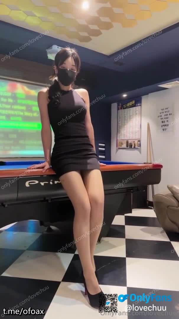 韩国网红超高颜值擦边女主播【lovechuu】下海沦为财阀肉便器 吃鸡口交 裸舞自慰 激情啪啪 第二弹