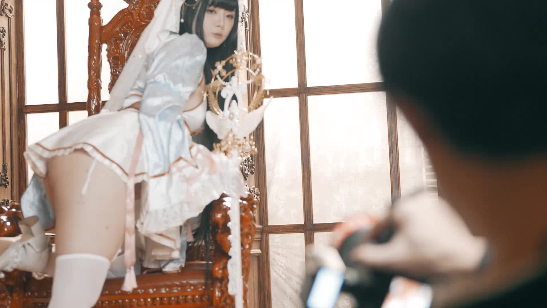 推特网红台湾萝莉嫩妹【落落Raku】颜值白虎福利姬，唯美写真 道具自慰