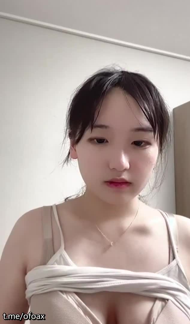韩国超清纯G奶反差婊영눙LINE群VVIP大尺度紫薇直播合集