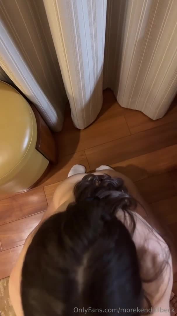 onlyfans 精致情趣美女【Kendall Beck】 服务男友的大鸡巴 吃鸡口爆 激情性爱啪啪 第三弹