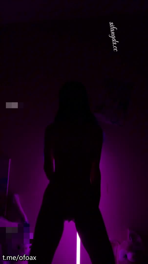 推特裸舞女神 小仙云 12月最新定制长视高端情景骚话露脸舞
