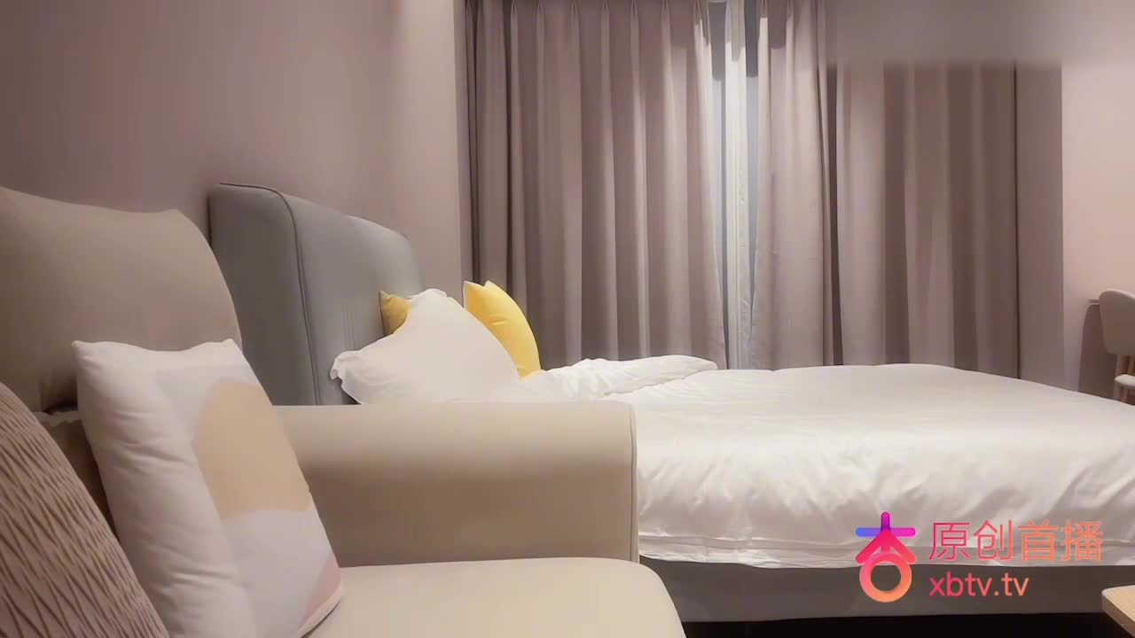#御姐 #人妻 #蜜乳【御姐精选合集】爆操雪白滑嫩18岁少女_清纯又淫荡