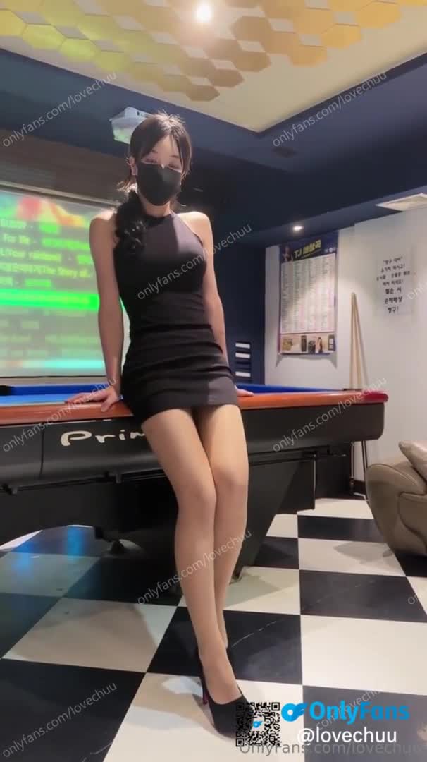 超美极品韩国bj主播福利姬大美女 츄츄 lovechuu 各种多人 自慰 啪啪多P露脸口交视频福利视频